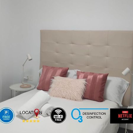 אוביידו Casa Gascona Con Parking, Wifi Y Netflix Gratis!! By Delabra Apartments מראה חיצוני תמונה