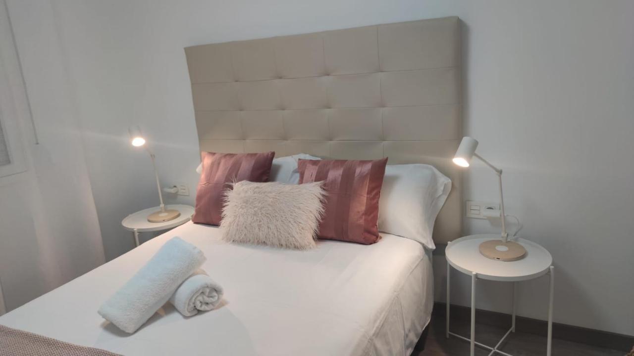 אוביידו Casa Gascona Con Parking, Wifi Y Netflix Gratis!! By Delabra Apartments מראה חיצוני תמונה